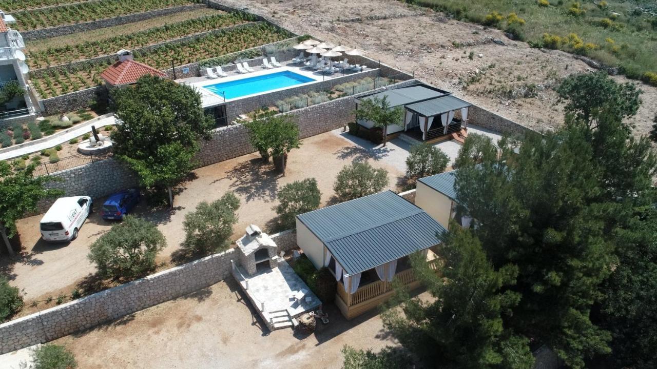 New Adria Mobile Home - Camp Vala Orebić Extérieur photo